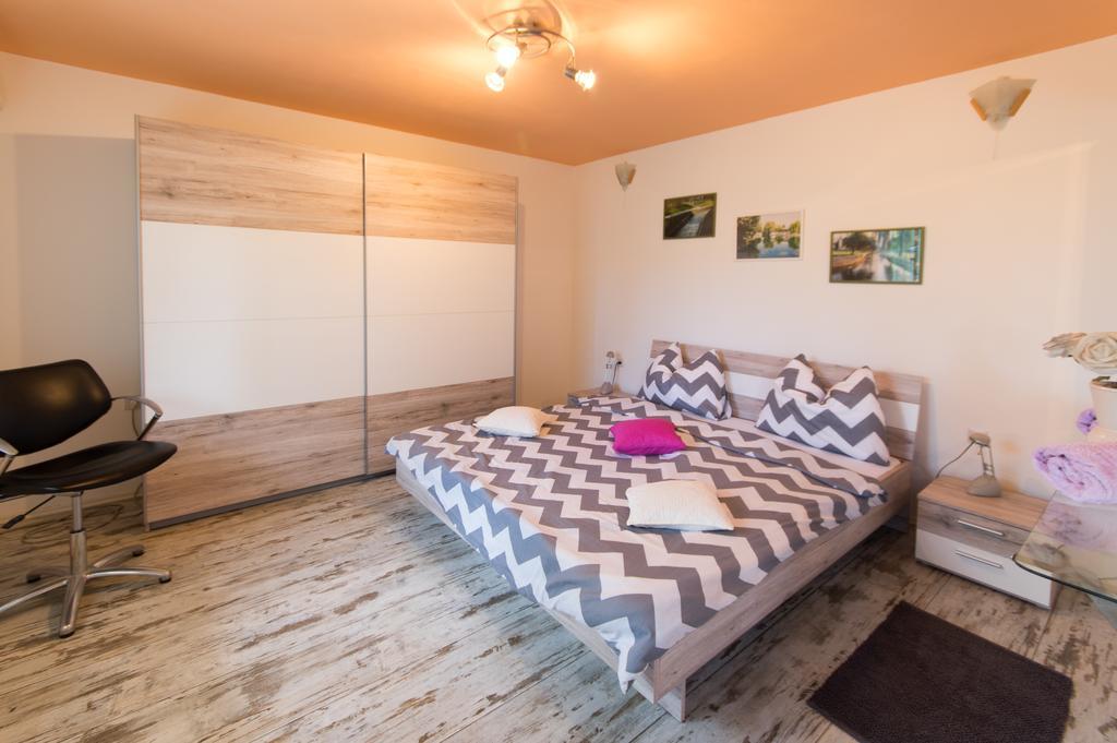 Apartment Stipe Солин Екстер'єр фото